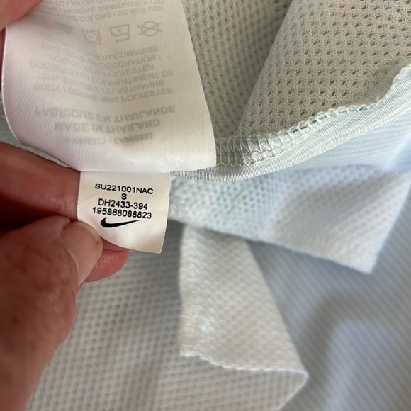 Nike DriFit Victory Golf Striped Lobster Patterned Women's Shorts Small - Picture 7 of 7